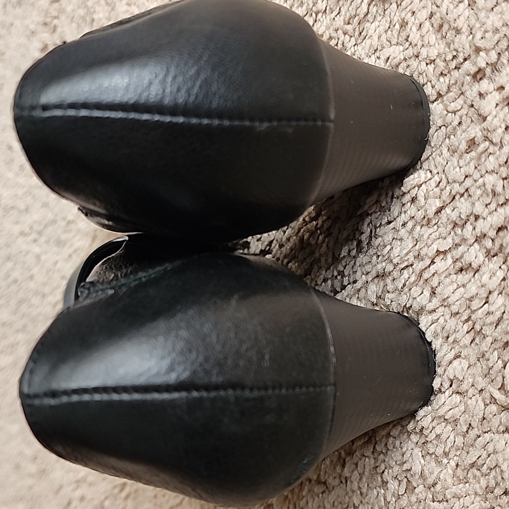 Black Women's Pumps 9 - Picture 5 of 8